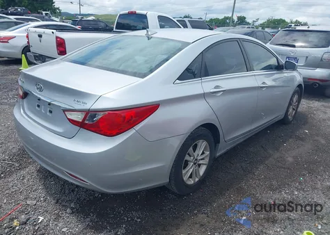 2013 Hyundai Sonata Gls z USA, uszkodzony, nr VIN 5NPEB4AC5DH759607